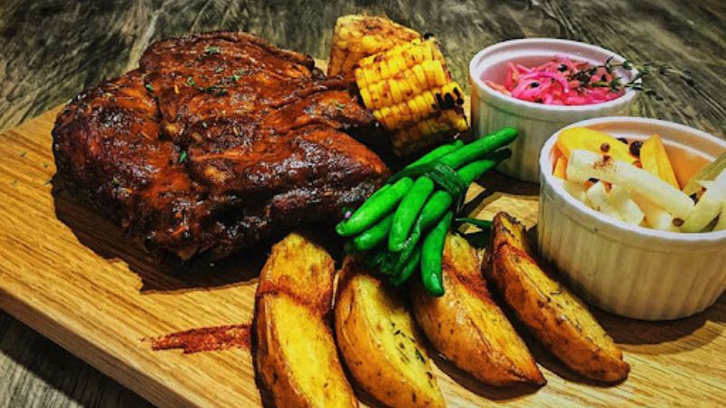 Barn House BBQ Đà Lạt