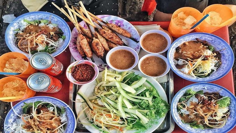 chợ Đông Ba