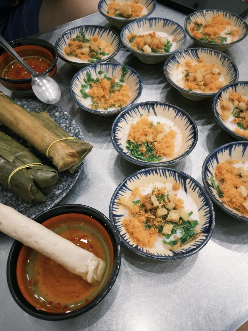 Quán bánh bèo Trung Bộ