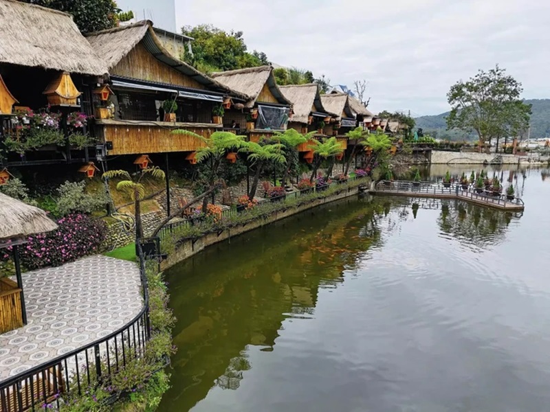 An Sơn Hồ Đà Lạt