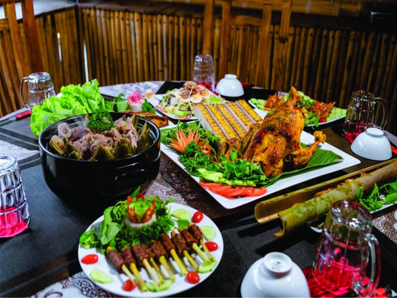 An Sơn Hồ Đà Lạt