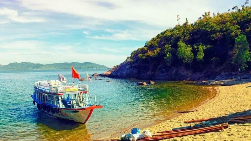 bãi biển đẹp nhất Sơn Trà
