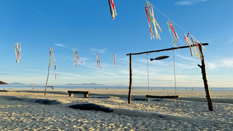 Biển Cửa Đại Hội An 