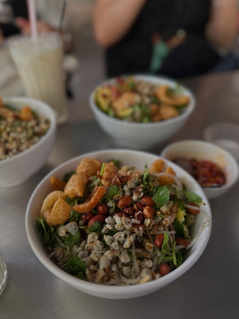 Bún hến Hoa Đông - 64 Kiệt 7 Ưng Bình