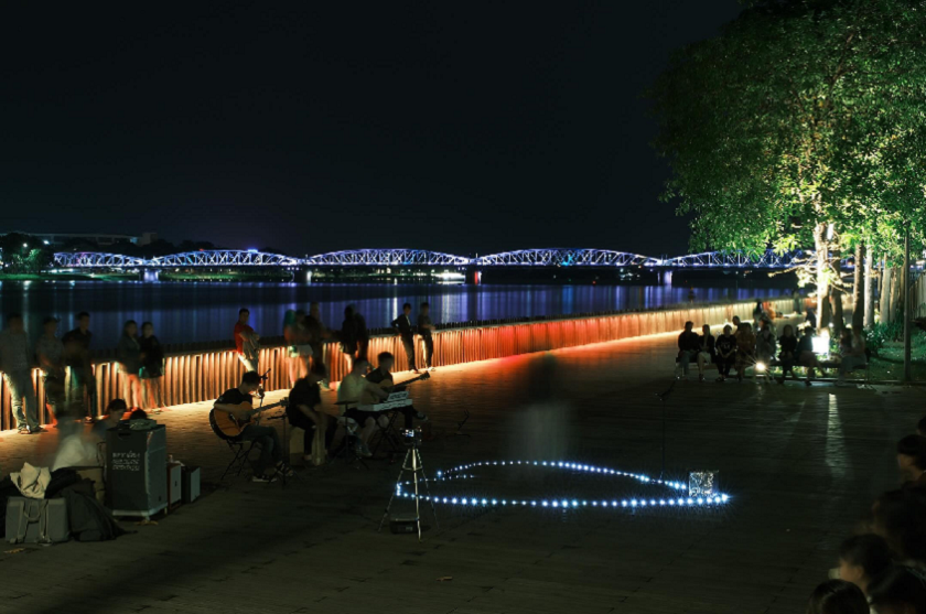 Ca Huế Trên Sông Hương