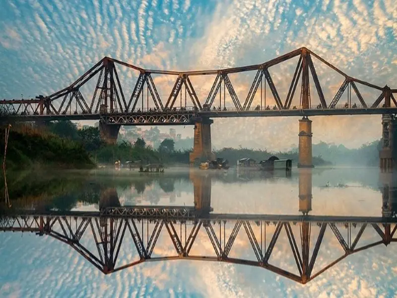 cầu Long Biên