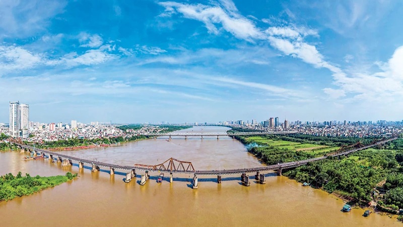 Cầu Long Biên