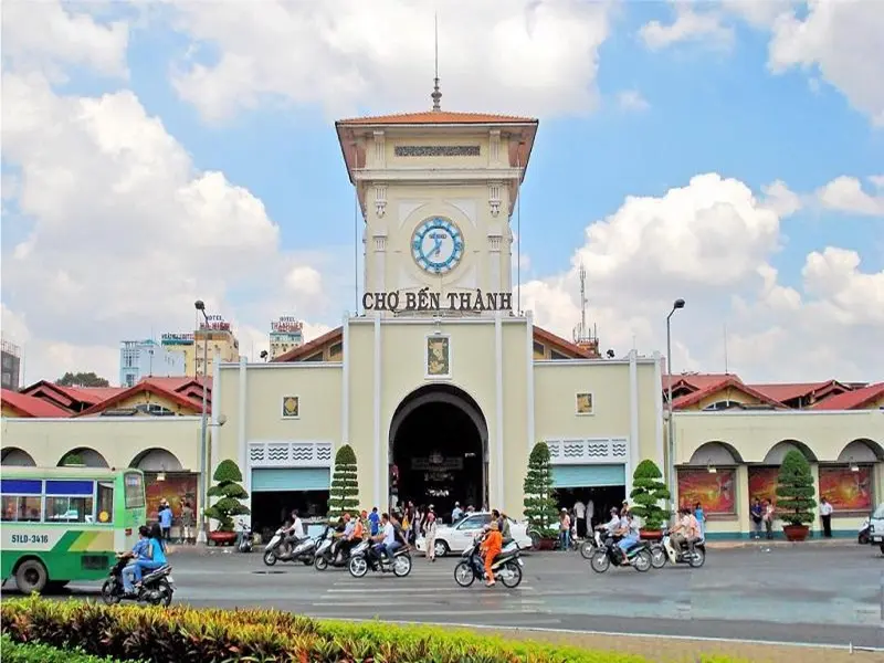 Kiến trúc độc đáo của chợ Bến Thành