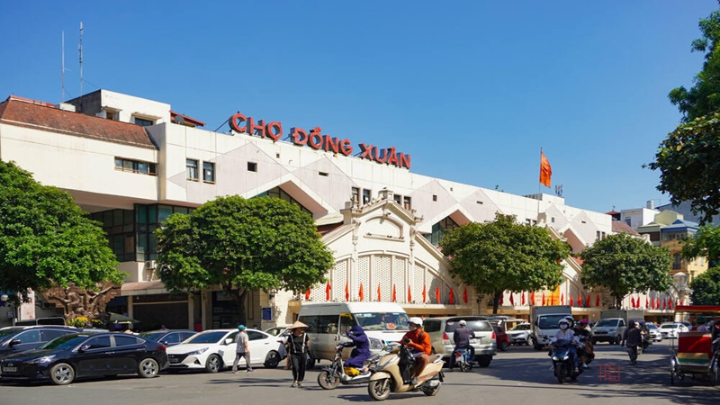 Sôi động Chợ Đồng Xuân Hà Nội
