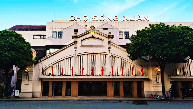 Sôi động Chợ Đồng Xuân Hà Nội