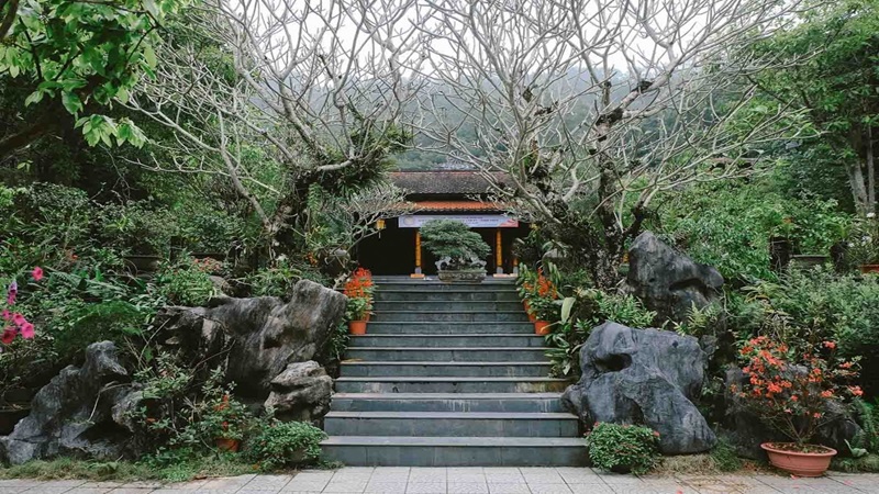 Chùa Huyền Không Sơn Thượng 