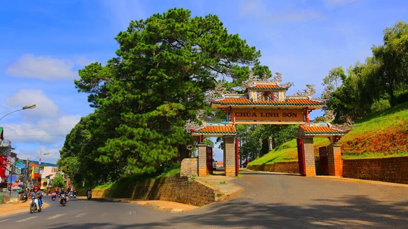 Chùa Linh Sơn Đà Lạt