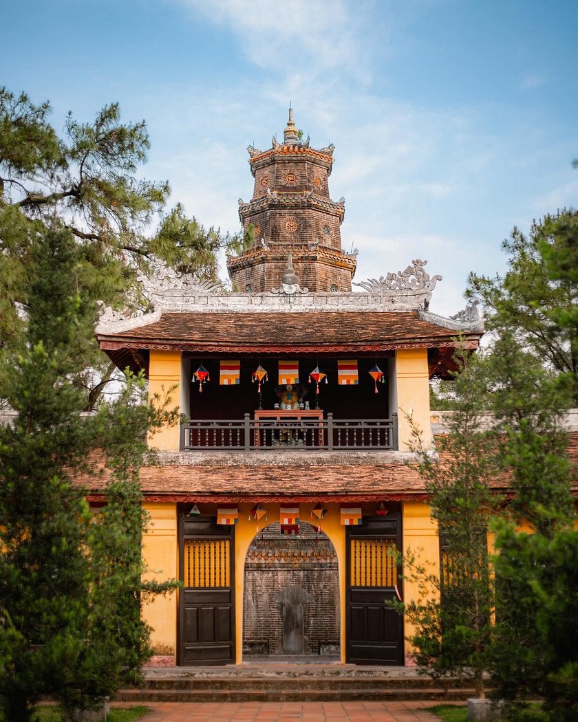 Chùa Thiên Mụ - Biểu Tượng Huế