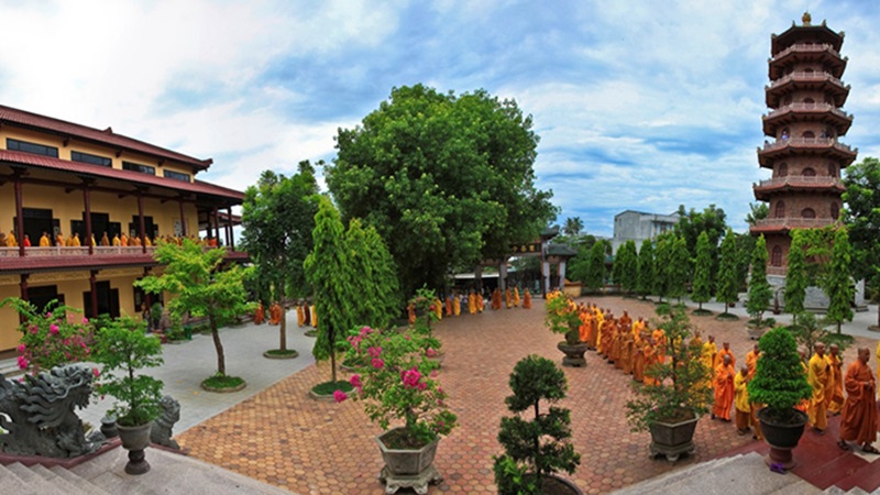 Chùa Từ Đàm Huế