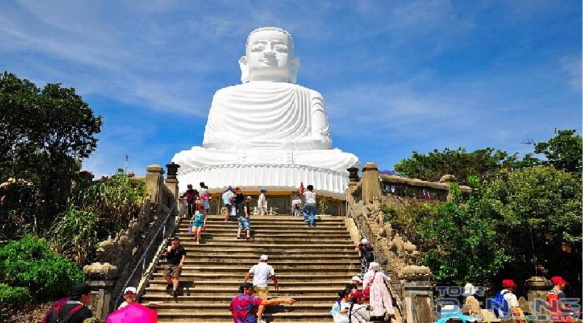 Chùa-Linh-Ứng Bà Nà