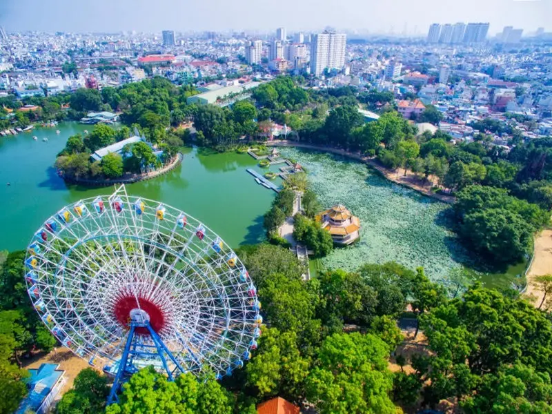 Công viên Đầm Sen