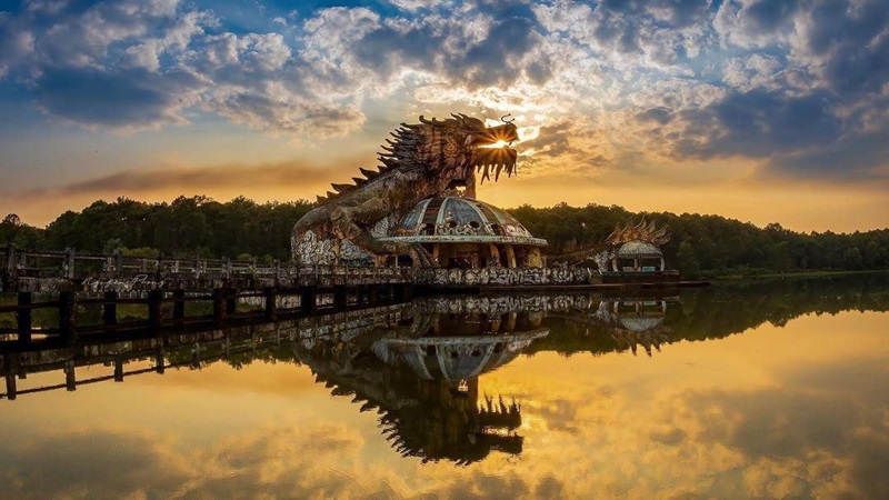 Công viên Hồ Thủy Tiên