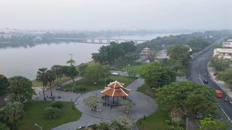 Công viên Thương Bạc