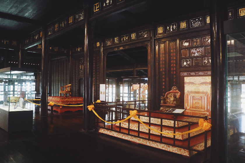 Bảo tàng Cổ vật Cung Đình