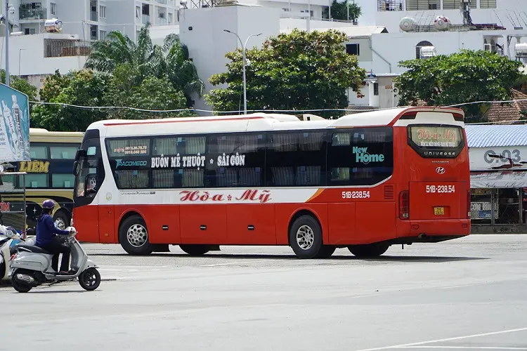 Phương tiện di chuyển đến Điện Cần Chánh mà bạn cần biết