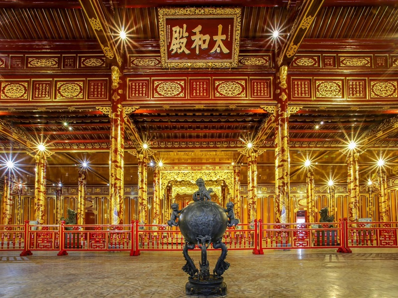 Những lưu ý khi tham quan Điện Thái Hoà mà bạn cần phải biết