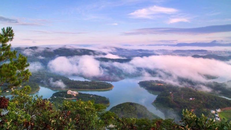 Đỉnh Pinhatt Đà Lạt
