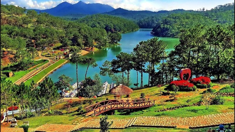 Đồi Mộng Mơ Đà Lạt