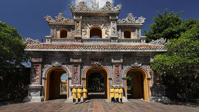 Đông Khuyết Đài