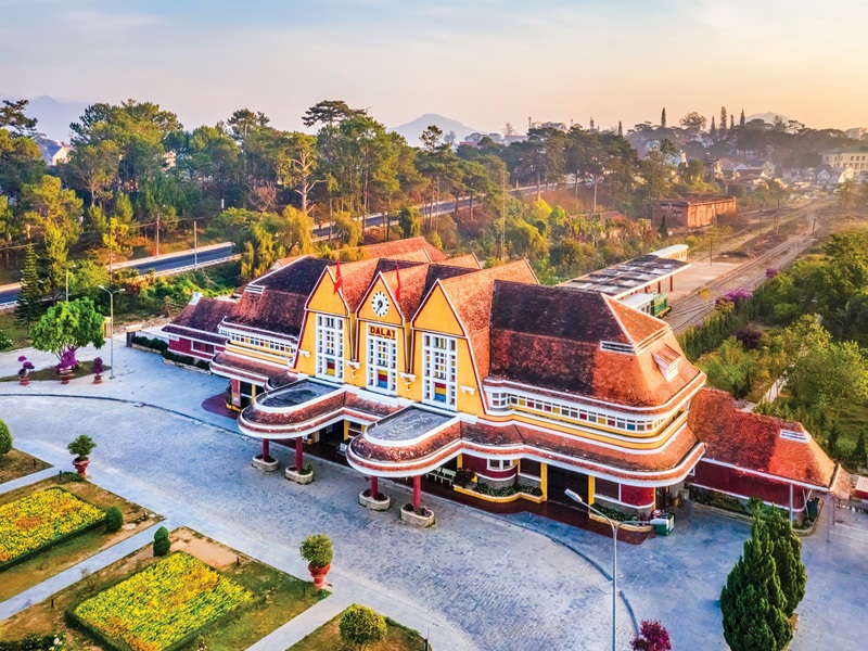 ga Đà Lạt
