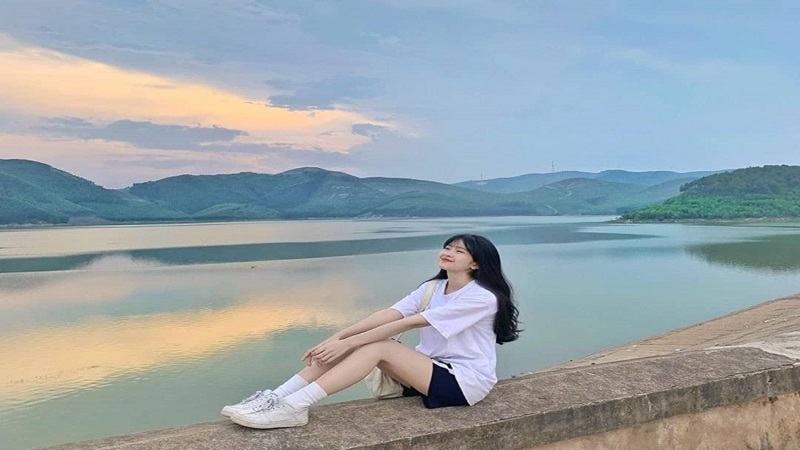 Hồ Khe Ngang Huế 