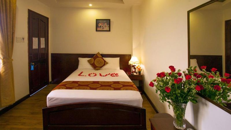khách sạn 2 sao Nha Trang