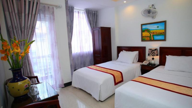 khách sạn 2 sao Nha Trang