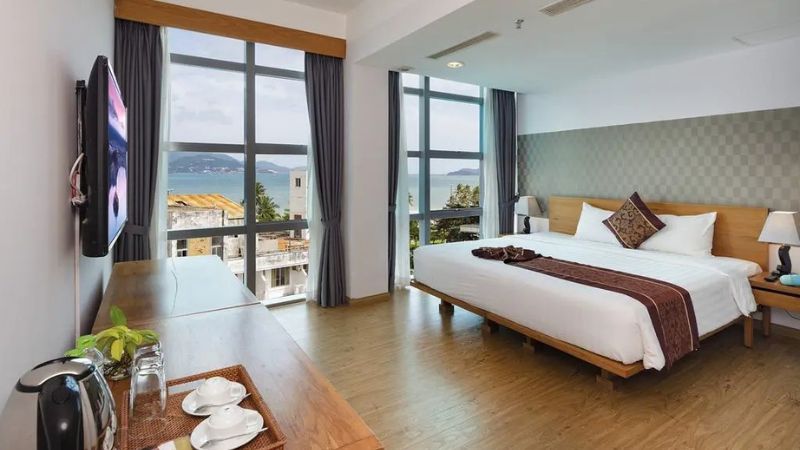 khách sạn 4 sao Nha Trang
