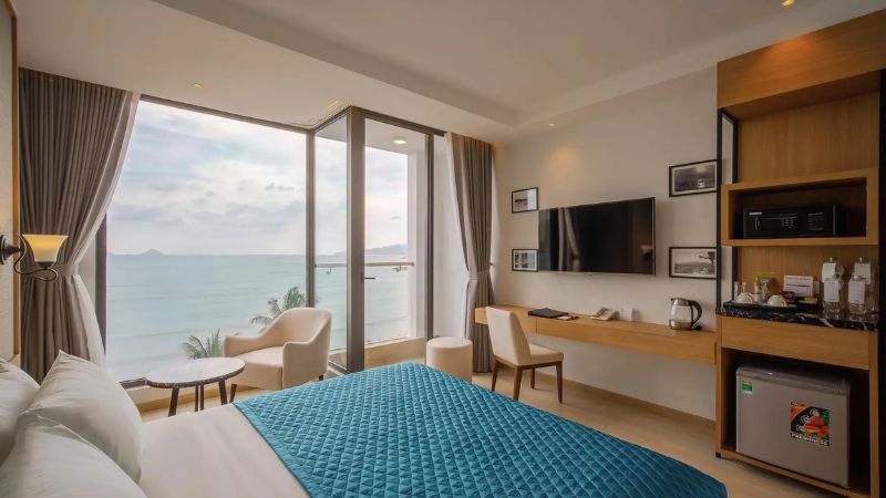 khách sạn 4 sao Nha Trang