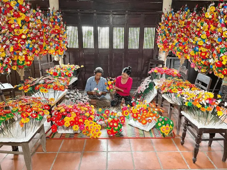 Làng hoa giấy Thanh Tiên truyền thống ở Huế