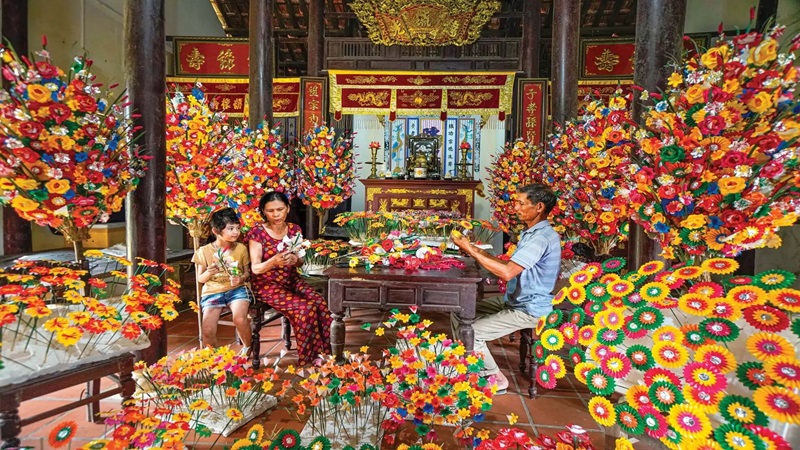 Làng hoa giấy Thanh Tiên