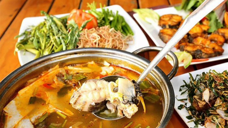 lẩu cá tầm Ngư Sơn Đà Lạt