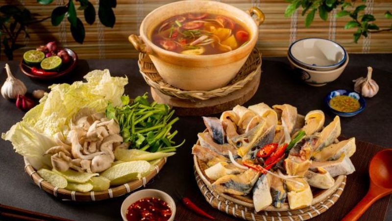 lẩu cá tầm Ngư Sơn Đà Lạt