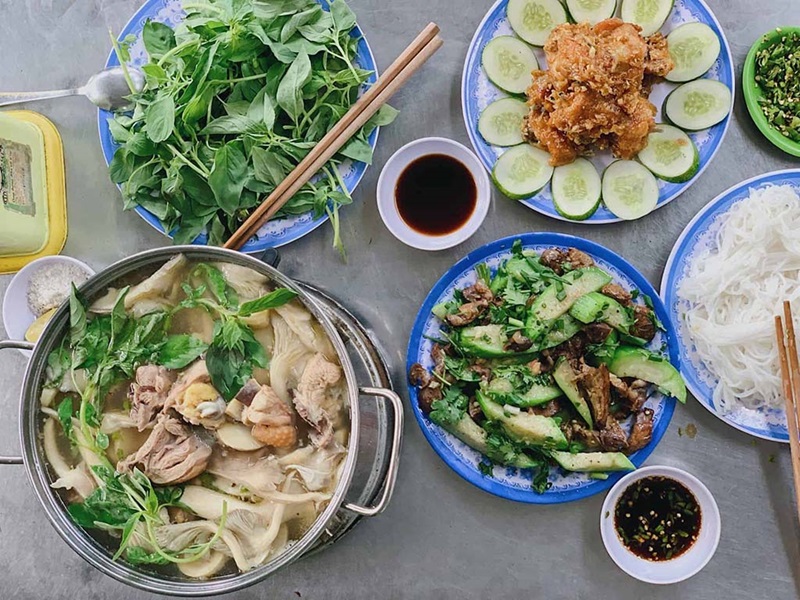 Nam Anh Phát - Quán lẩu gà lá é Đà Lạt siêu ngon