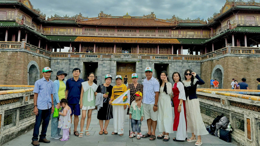 Lịch Trình 2 Ngày 1 Đêm (Ngắn Ngày)