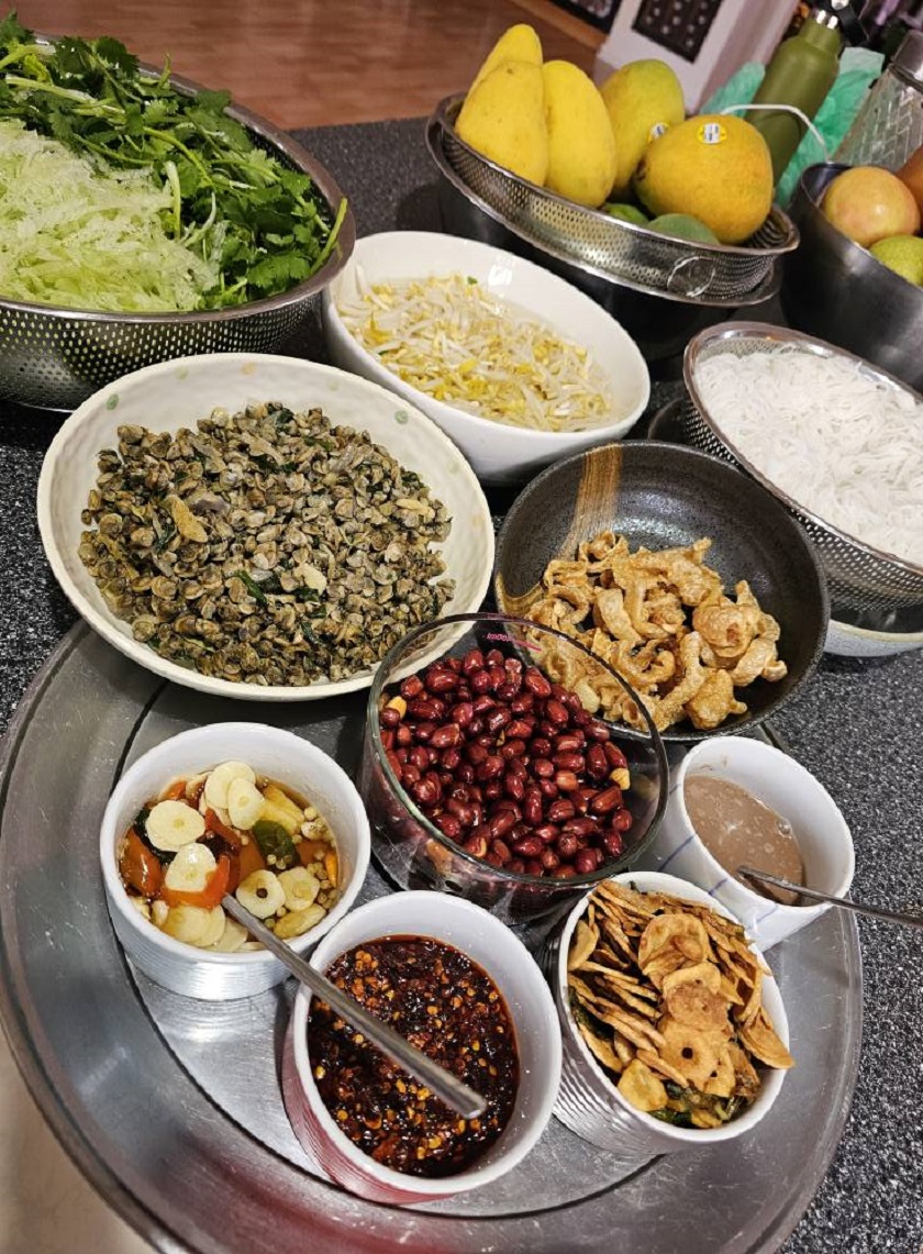 Nguyên liệu tạo nên món tré Huế đậm đà và độc đáo 