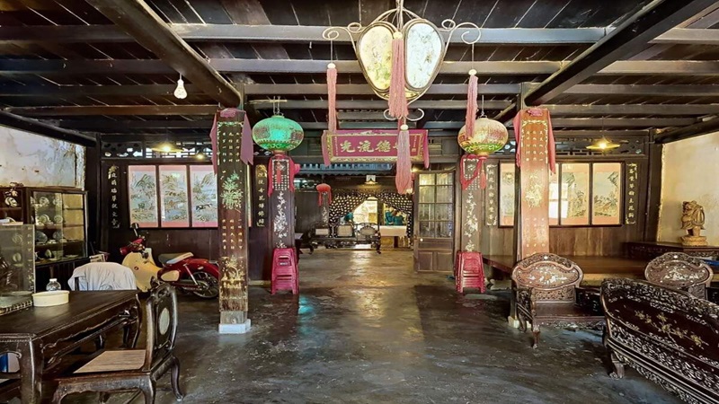 Nhà cổ Phùng Hưng