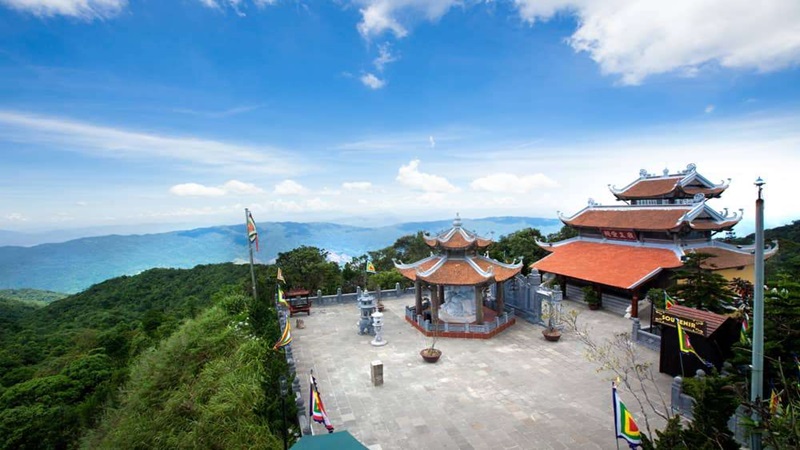 Phong Linh Bảo Tháp Bà Nà Hills