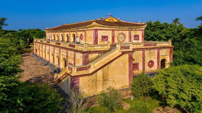 Tàng Thư Lâu