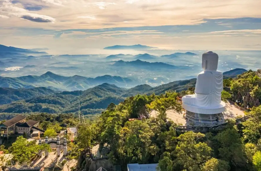 Tham quan Chùa Linh Ứng Bà Nà: