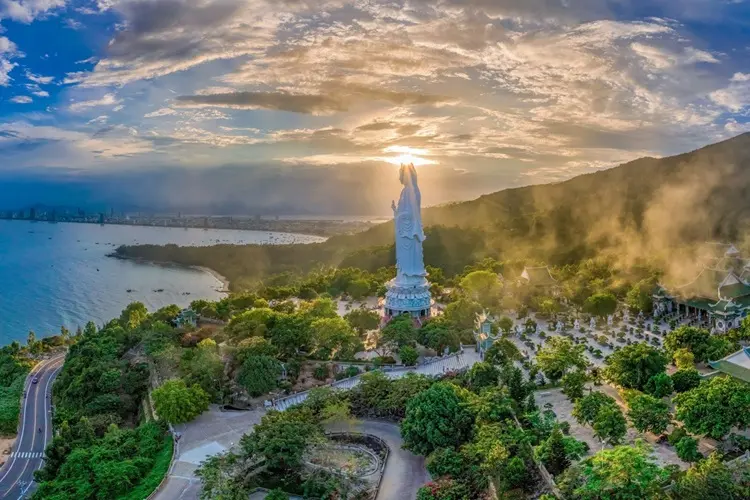 Tour Sơn Trà - Chùa Linh Ứng - Ngũ Hành Sơn - Hội An - Cù Lao Chàm - Bà Nà 4 ngày 3 đêm