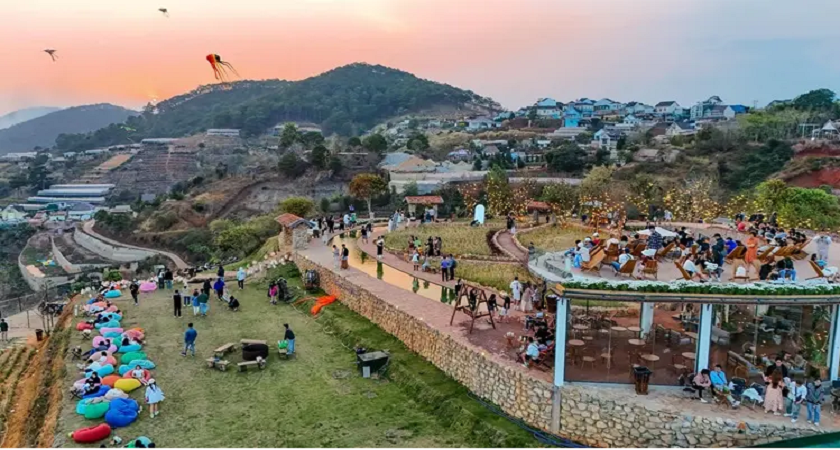 Chuyện của Nắng: đường đi, điểm nổi bật và kinh nghiệm tham quan 2026