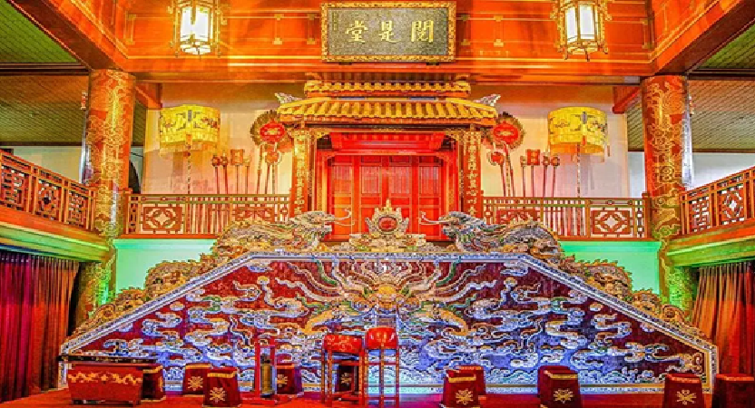 Nhà hát Duyệt Thị Đường - Nhà hát trăm năm tuổi tại Huế