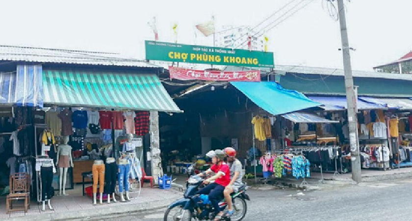 Chợ Phùng Khoang Hà Nội: đường đi, điểm nổi bật và kinh nghiệm tham quan 2026