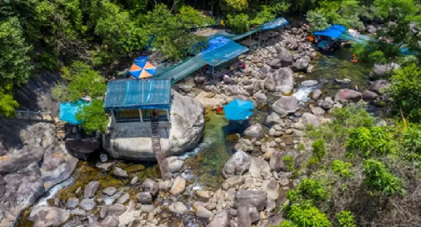 Suối Tiên Huế - Lạc vào thế giới tiên cảnh giữa đời thường